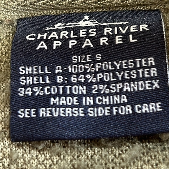Charles River Apparel unisex Sherpa pullover in Olive. Size Small. - Picture 3 of 9